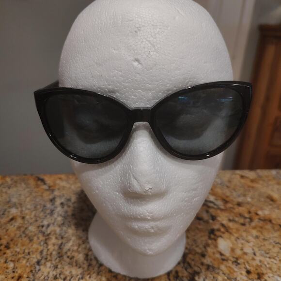 Cole Haan Sunglasses Womens Black Grey Cat Eye CH7044 003 Fashion UV 140mm